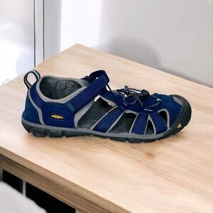 Keen Men’s Size 7 Seacamp II Blue Outdoor Waterproof Sandal Water Friendly Shoe